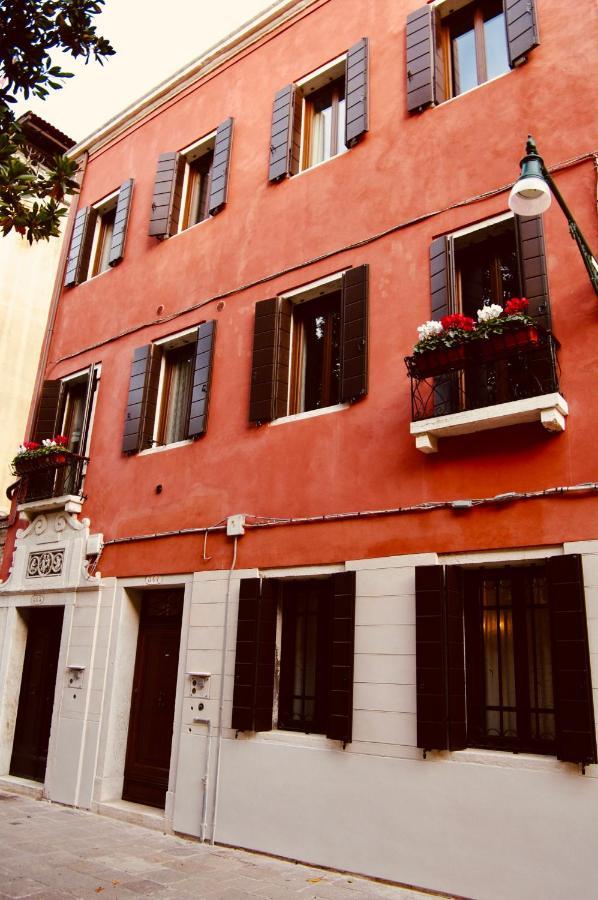 Ca' Del Pittor Apartments - Tiziano Venecia Exterior foto